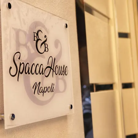 Spaccahouse Lägenhet Neapel